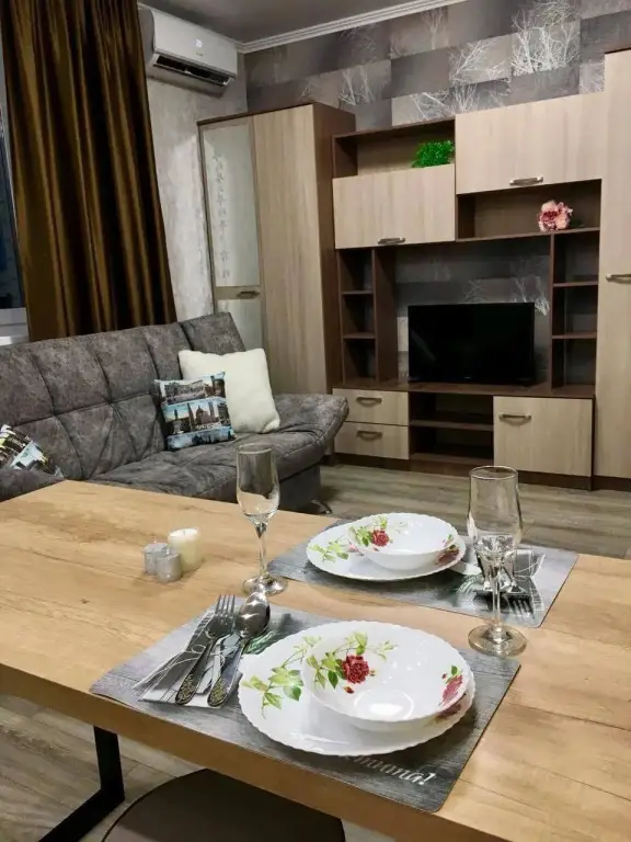 Тюмень: Апартаменты Welcome Home на Менделеева 2/2