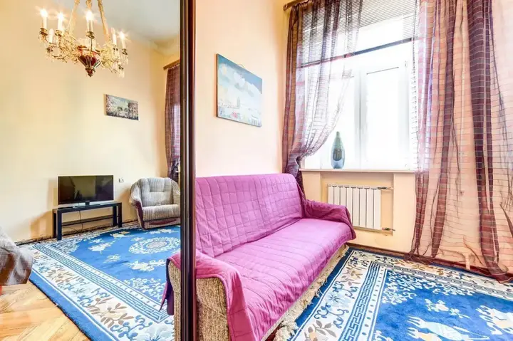 Санкт-Петербург: Kirpichniy pereulok 3 Apartments