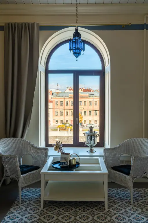 Санкт-Петербург: Апартаменты D apartments c 2-мя спальнями, эркером и видом на Фонтанку №26