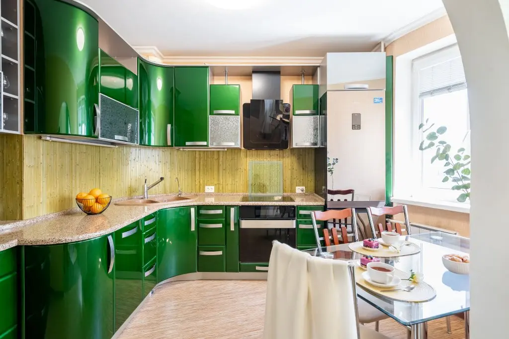 Санкт-Петербург: Апартаменты LERUKA HOME Изумруд