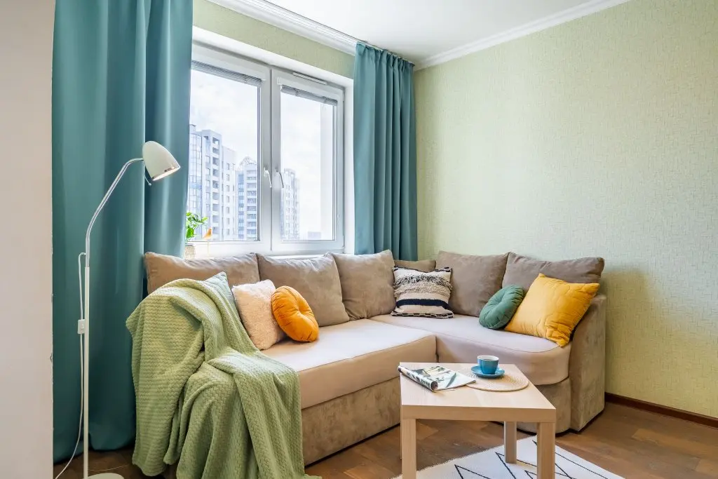 Санкт-Петербург: Апартаменты LERUKA HOME Изумруд