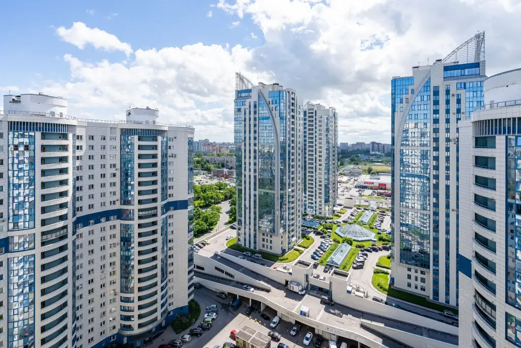 Санкт-Петербург: Апартаменты LERUKA HOME Изумруд