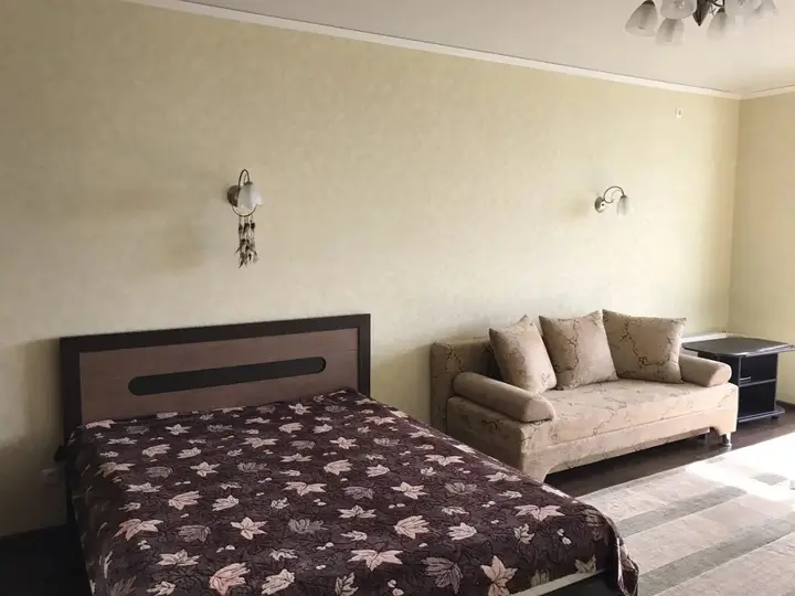Уфа: Квартира комфортная в новом доме с парковкой на Комсомольской 148