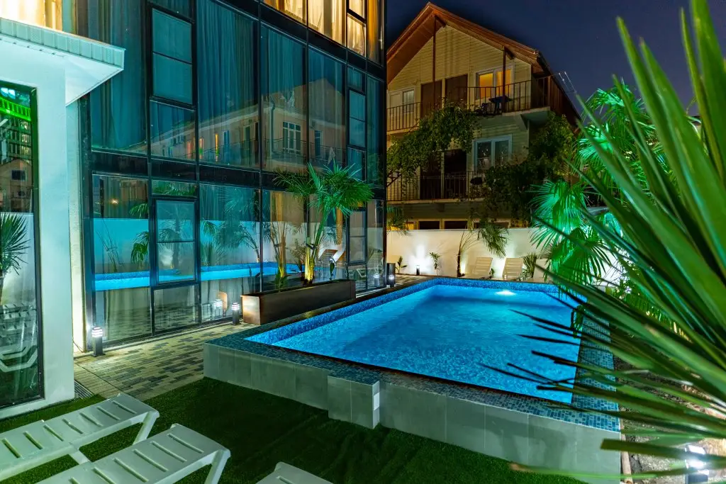 Сириус: Sunset Apartment