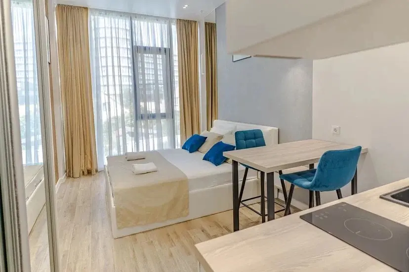 Сириус: Sunset Apartment