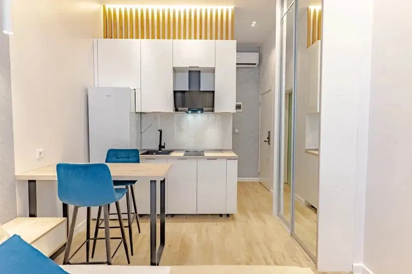 Сириус: Sunset Apartment