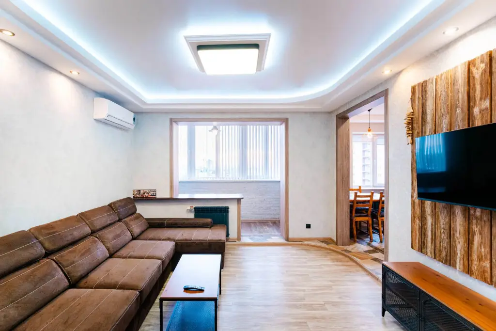 Омск: Апартаменты Loft Delux on Maslenikova 78