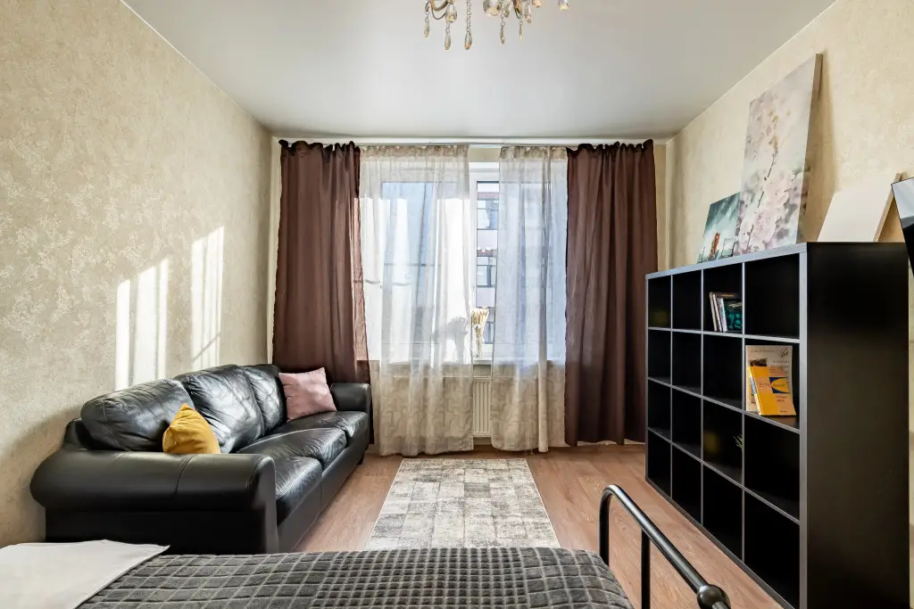 Санкт-Петербург: Апартаменты Sergeew Apartments Премиум с балконом у Невского Проспекта
