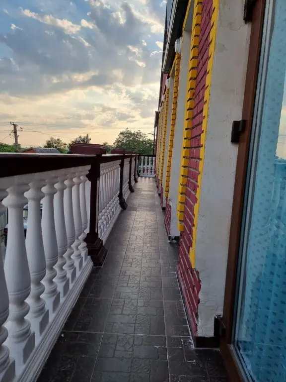 Голубицкая: Гостевой дом Июнь