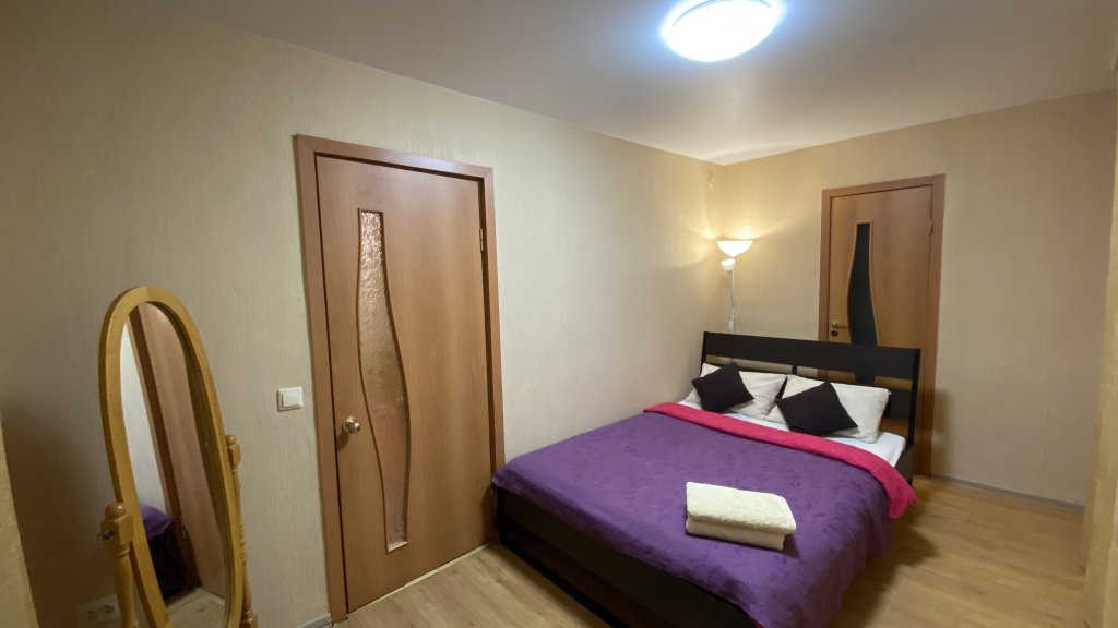Петрозаводск: Den' I Noch' U Vokzala Apartments