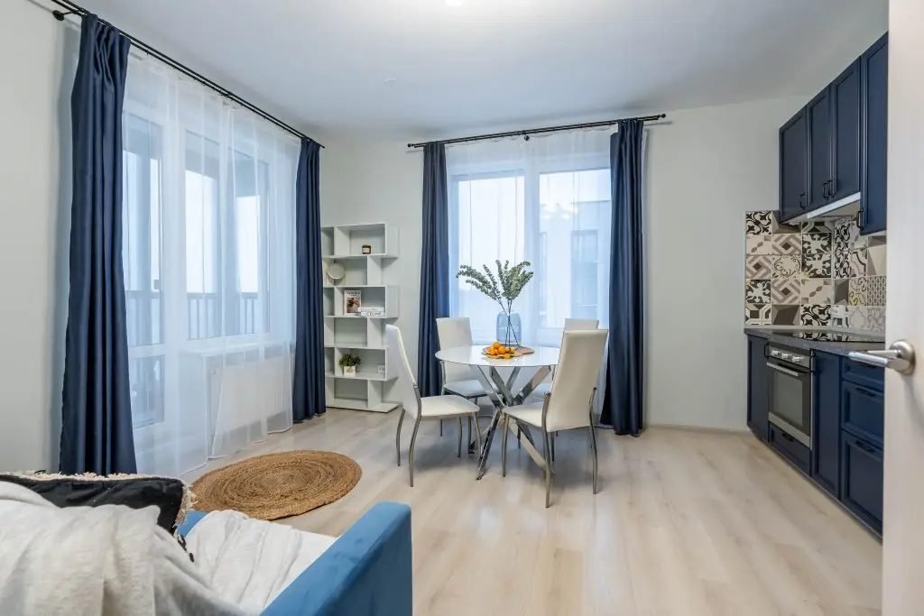 Санкт-Петербург: Апартаменты Your Emerald Apart у Малой Невы