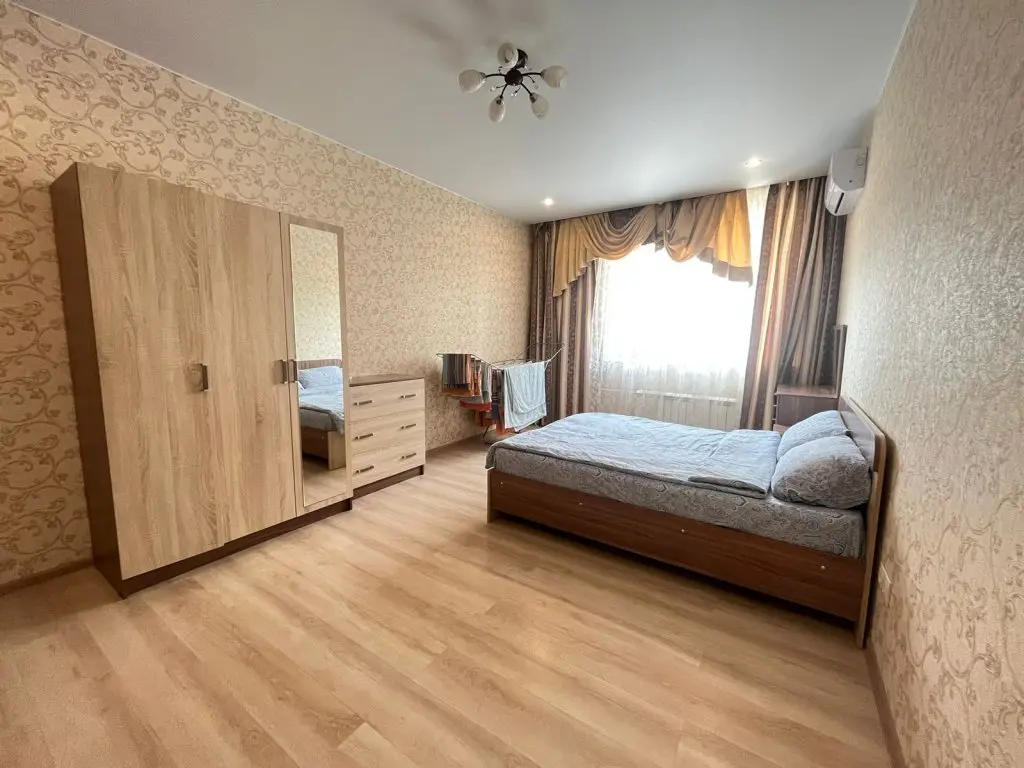 Дмитров: Апартаменты Royal Aurora  Евродвушка на Махалина