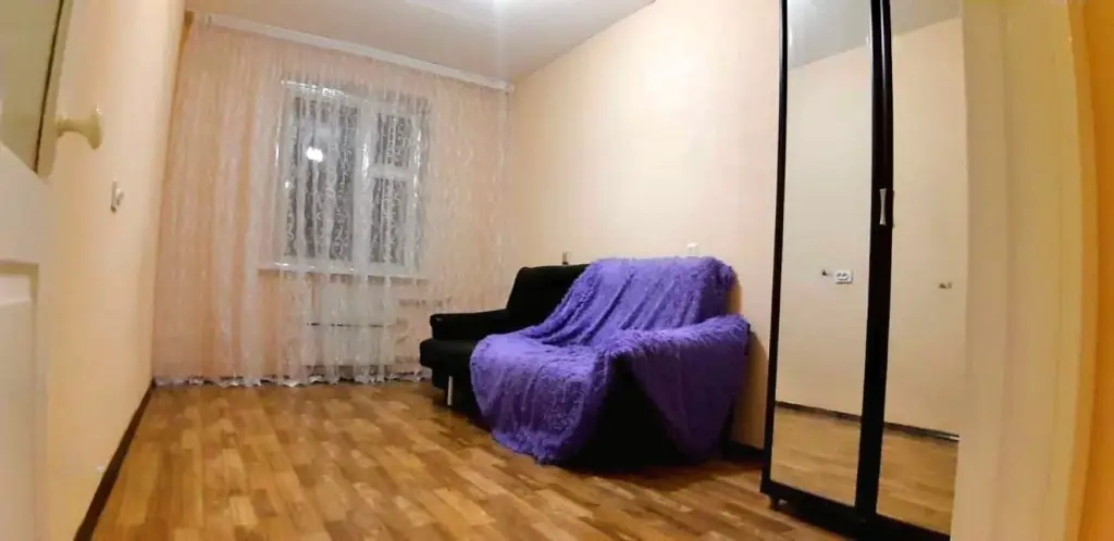 Набережные Челны: Tryokhkomnatnaya Na Zyabi Apartments