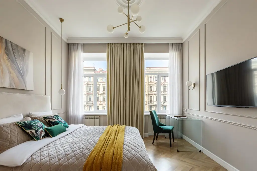 Санкт-Петербург: Апартаменты Bird Nest 80 кв.м с Балконом и Видом на Набережную Канала Грибоедова