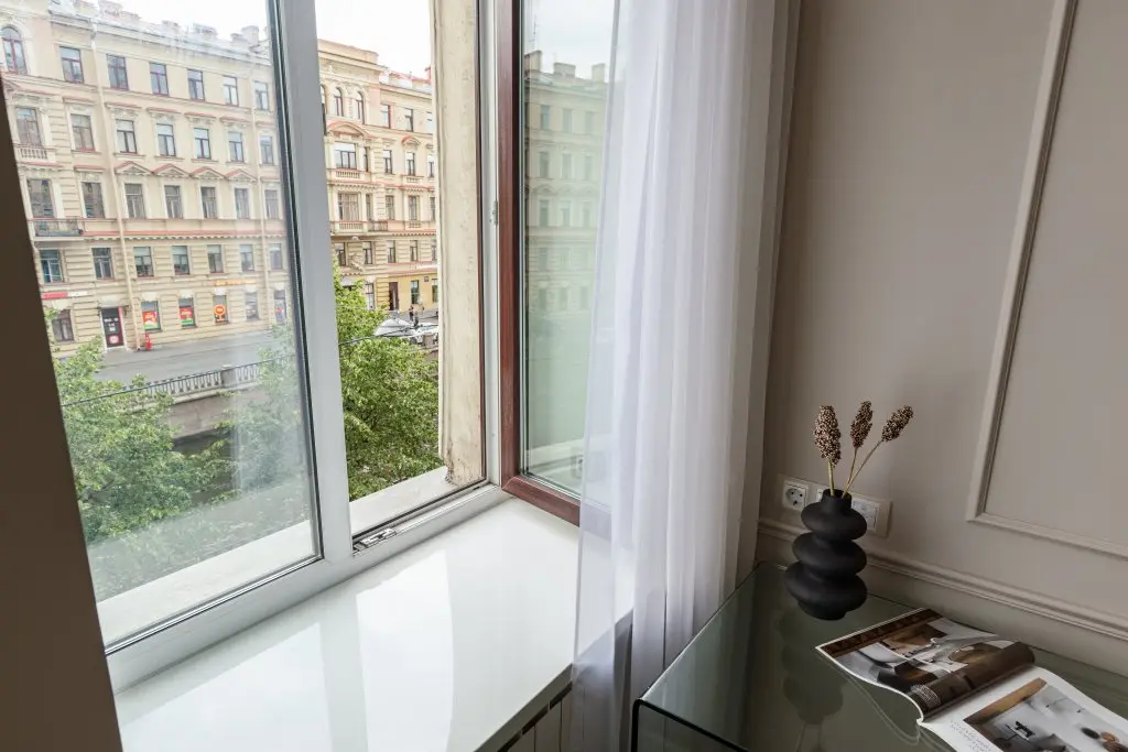 Санкт-Петербург: Апартаменты Bird Nest 80 кв.м с Балконом и Видом на Набережную Канала Грибоедова