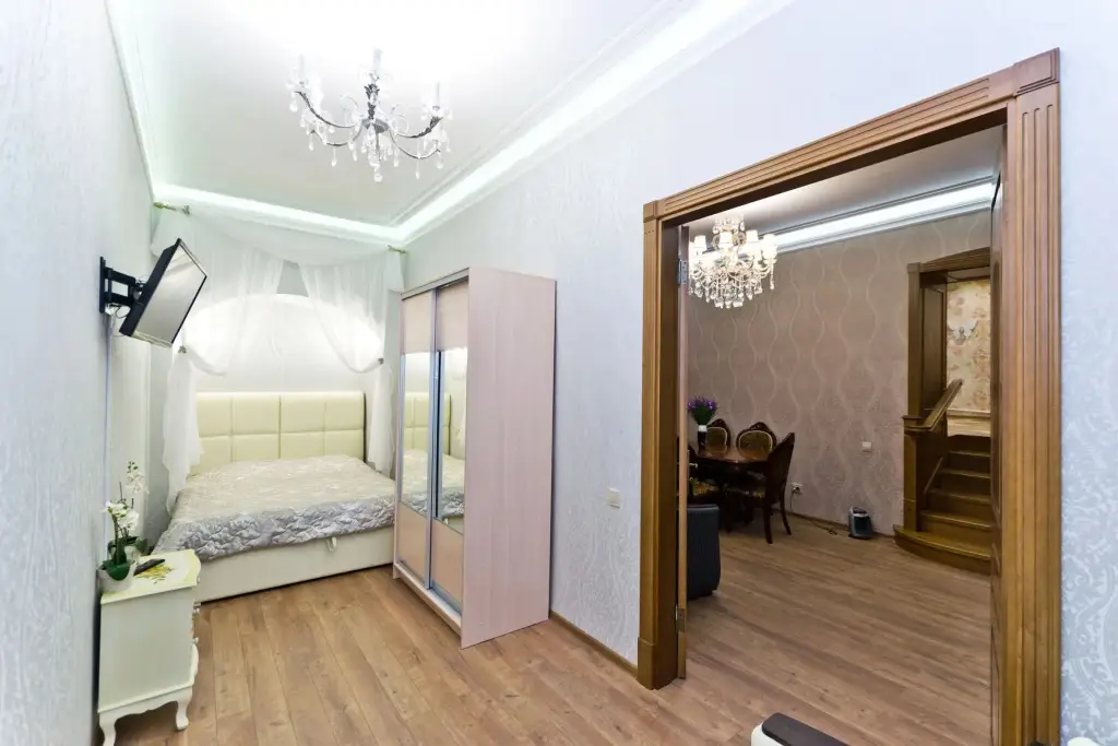 Санкт-Петербург: Апартаменты SpbStay на Невском проспекте 82