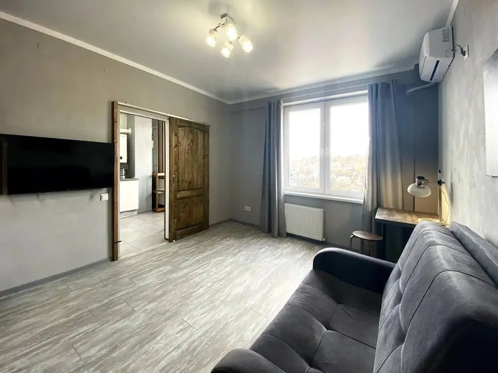 Туапсе: S Balkonom I Vidom Na More Apartments