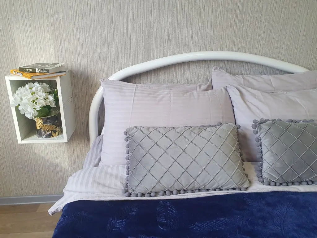 Новороссийск: Night Light Apartments