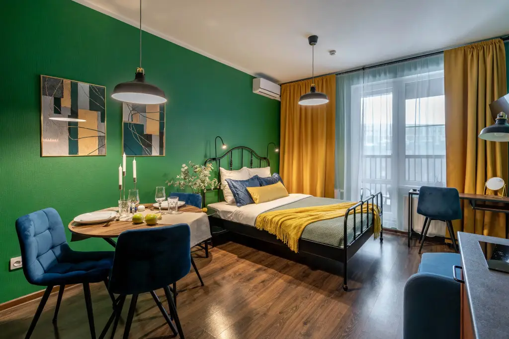 Санкт-Петербург: Апартаменты Life in Emeralds