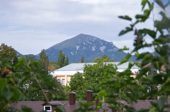 carousel image 0