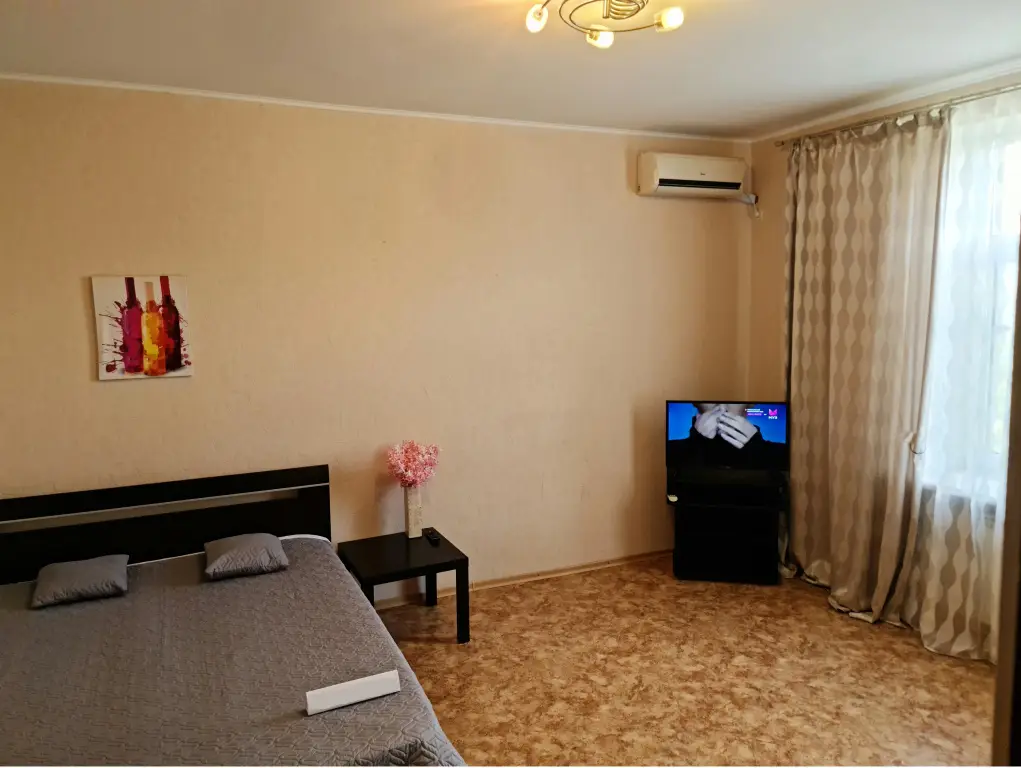 Волгоград: Апартаменты на Советской 23