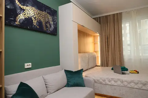Апартаменты EasyGuest на Проспекте Большевиков 7 — фото 1