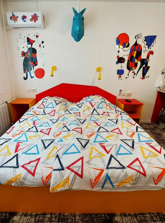 carousel image 4