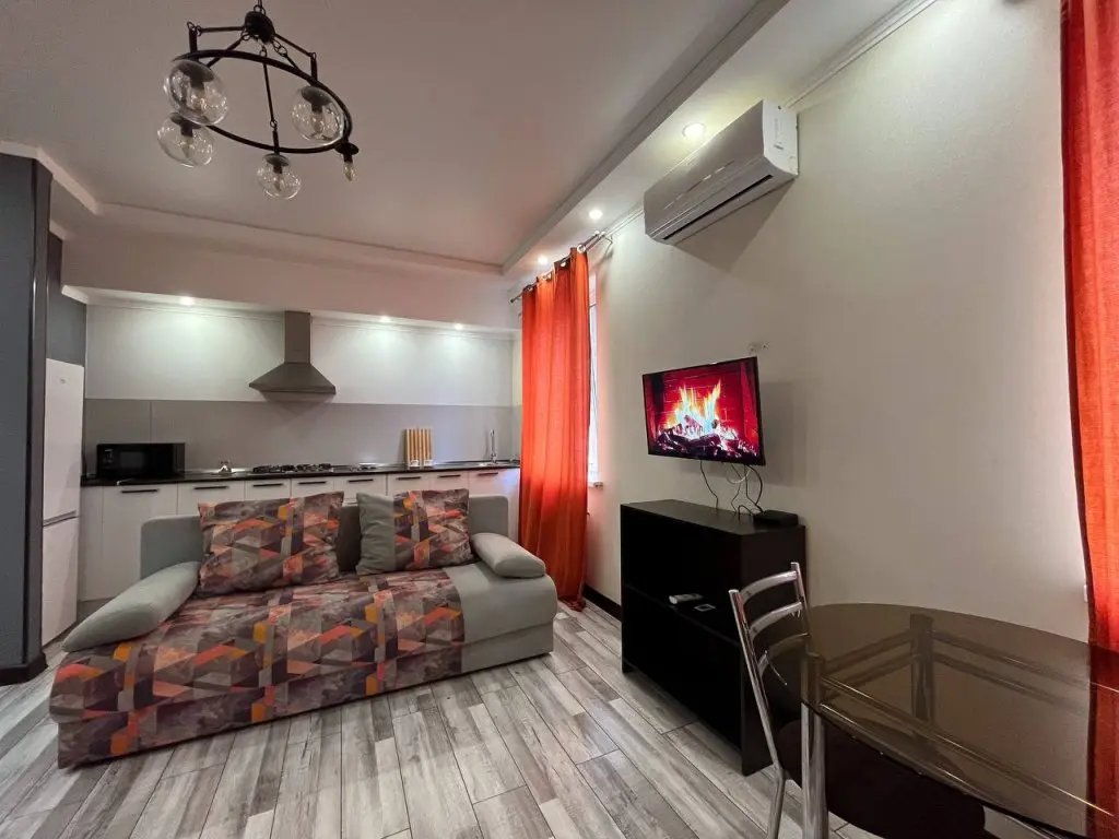 Пятигорск: Апартаменты Red Room от Rooms Apartment