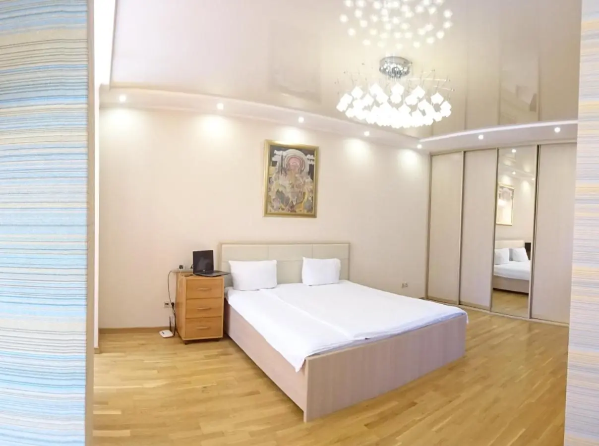 Калининград: Elite New Center Apartment at the Lake