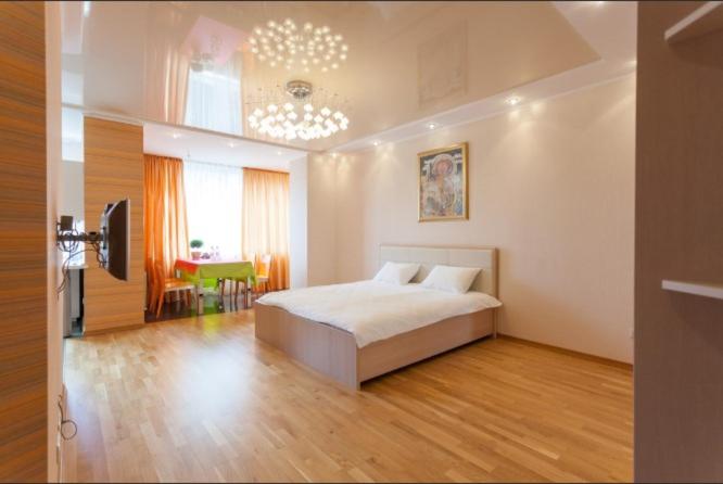 Калининград: Elite New Center Apartment at the Lake