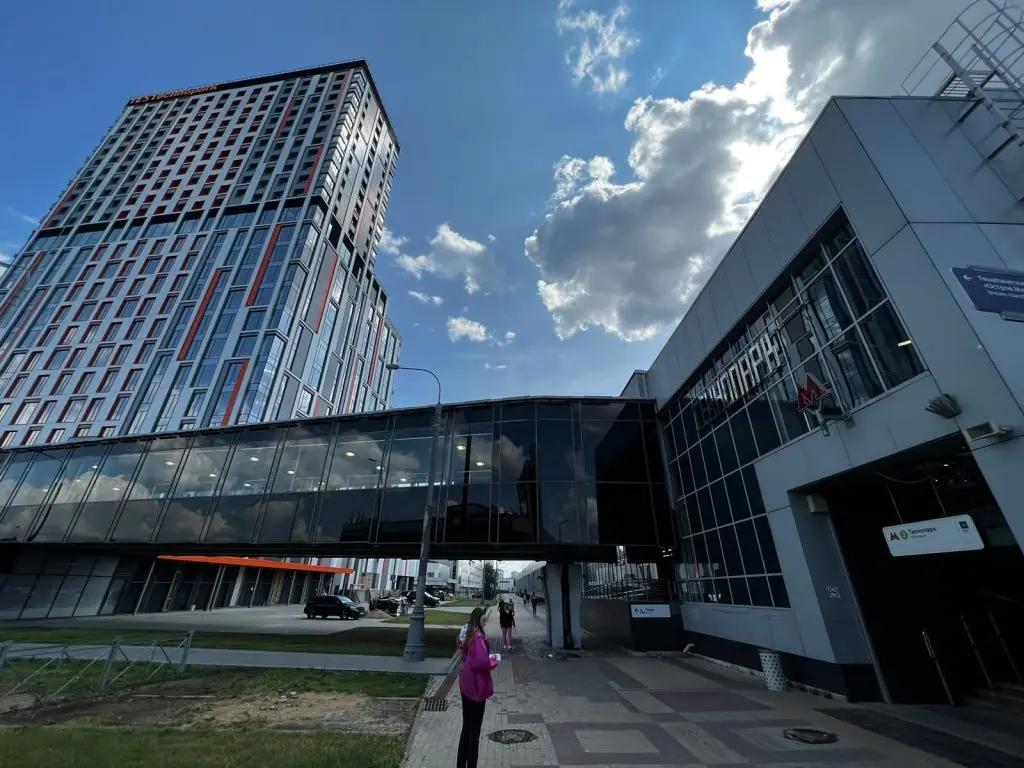 Москва: Апартаменты 1 Минута от Станции Технопарк