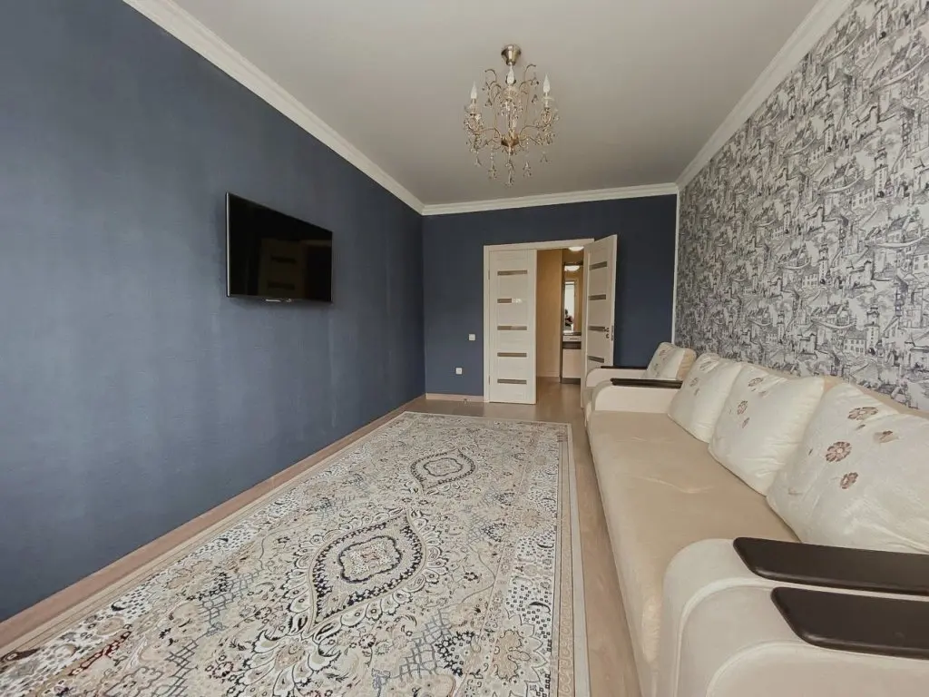 Астрахань: Апартаменты 86 KvartHotel Premium Савушкина 6/8