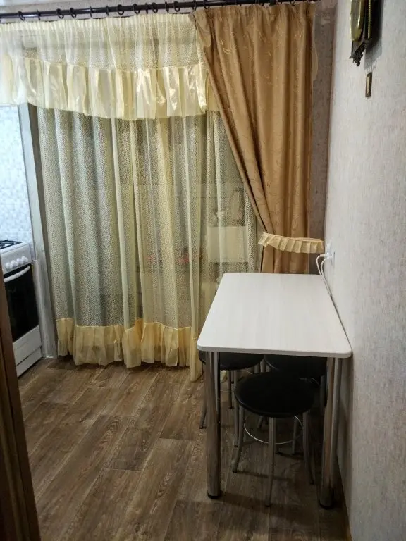 Кисловодск: Квартира Трехкомнатные на Водах