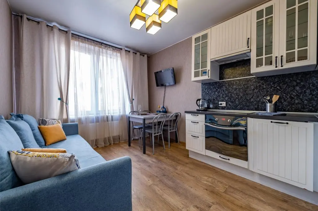 Санкт-Петербург: Apartments On Nakhimov Street