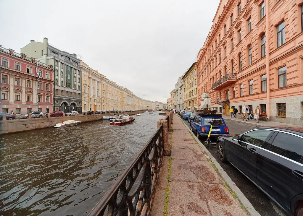 Санкт-Петербург: Art-Home (Арт-Хом) на набережной реки Мойки