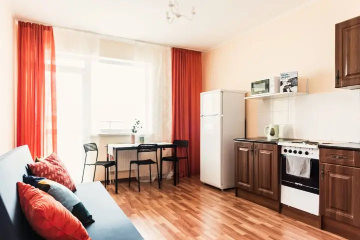 Екатеринбург: Апартаменты Apart Seasons Aviacionnaya 12