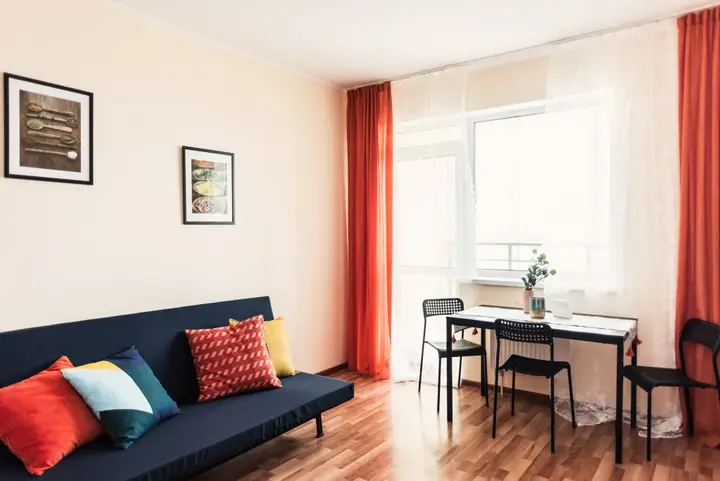 Екатеринбург: Апартаменты Apart Seasons Aviacionnaya 12