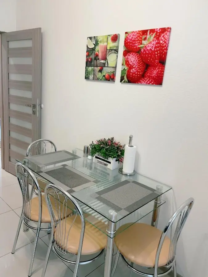 Калининград: Apartment on Dobrolyubova 44