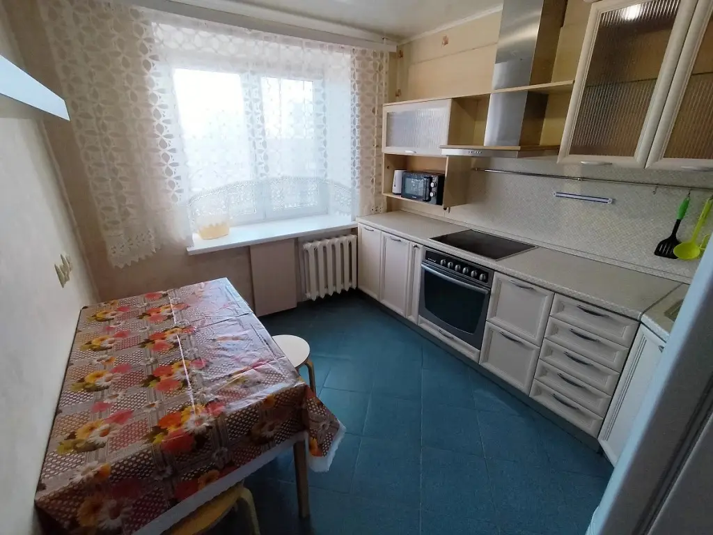 Уфа: Квартира на Лесотехникума 26/2 вблизи от ТРЦ Планета