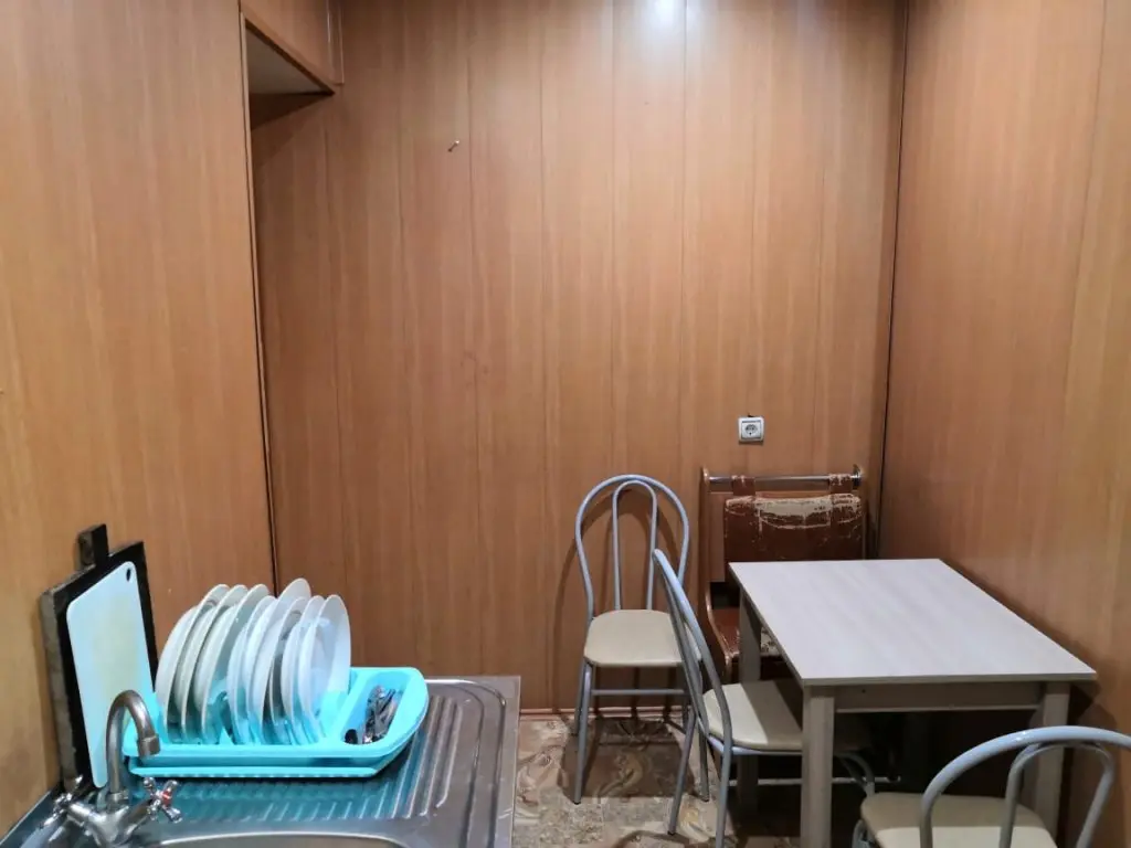 Кировск: Апартаменты Трехкомнатные на Парковой 5 (2 этаж)