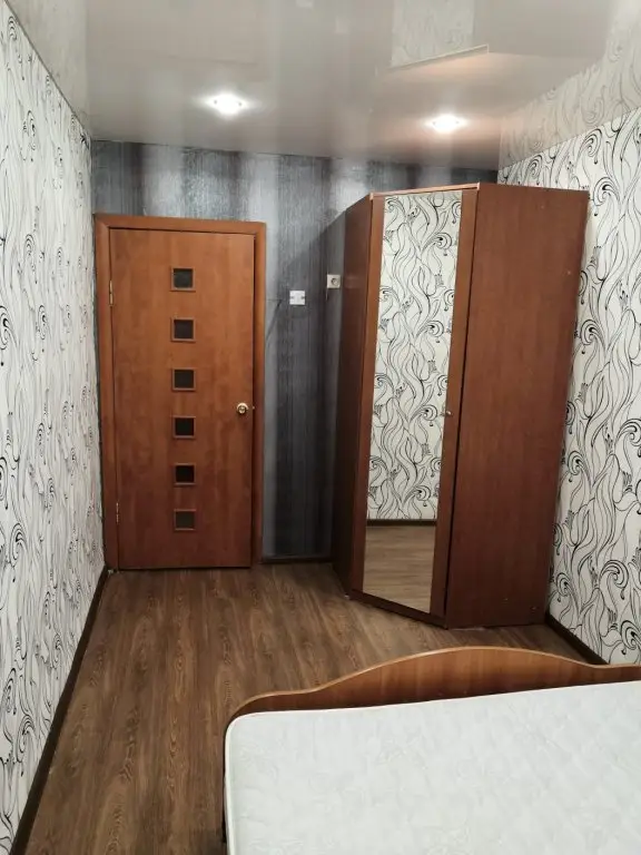 Кировск: Апартаменты Трехкомнатные на Парковой 5 (2 этаж)