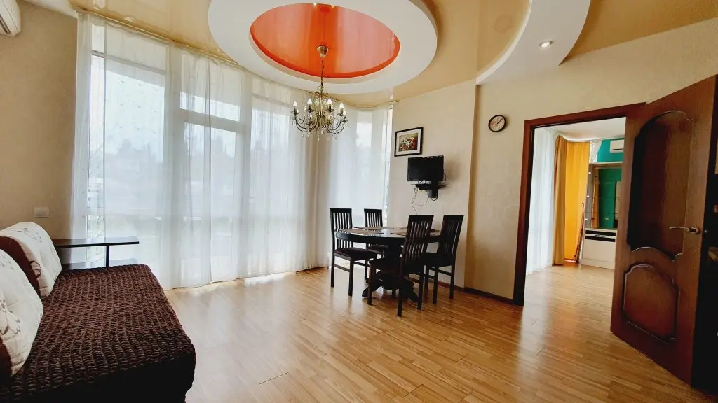 Сочи: Апартаменты 2к Квартира на Грибоедова от HomeHotelSochi