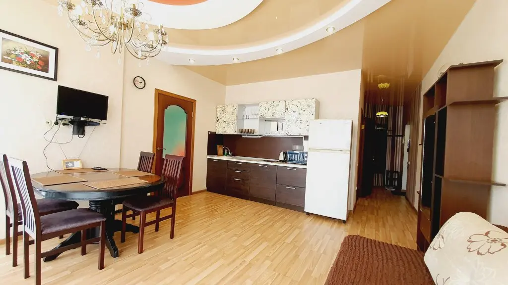 Сочи: Апартаменты 2к Квартира на Грибоедова от HomeHotelSochi