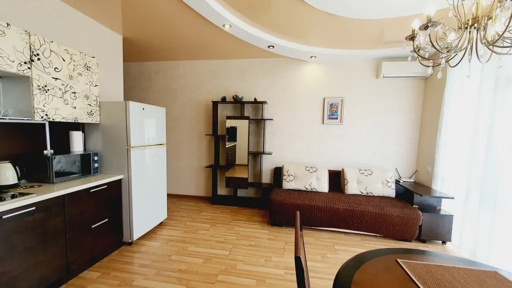 Сочи: Апартаменты 2к Квартира на Грибоедова от HomeHotelSochi