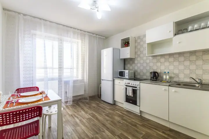 Екатеринбург: Sky Apart (Скай Апарт) на улице Щорса