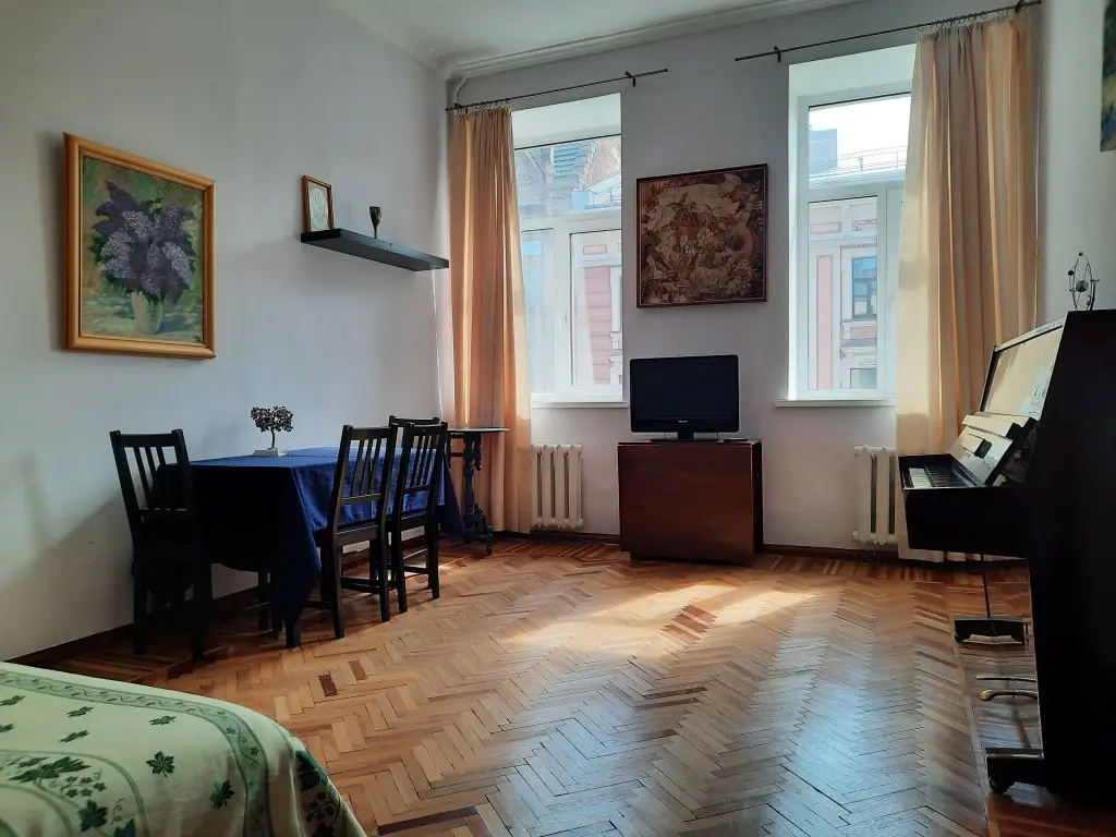 Санкт-Петербург: Апартаменты Sutki Rent в Доме Штрауха