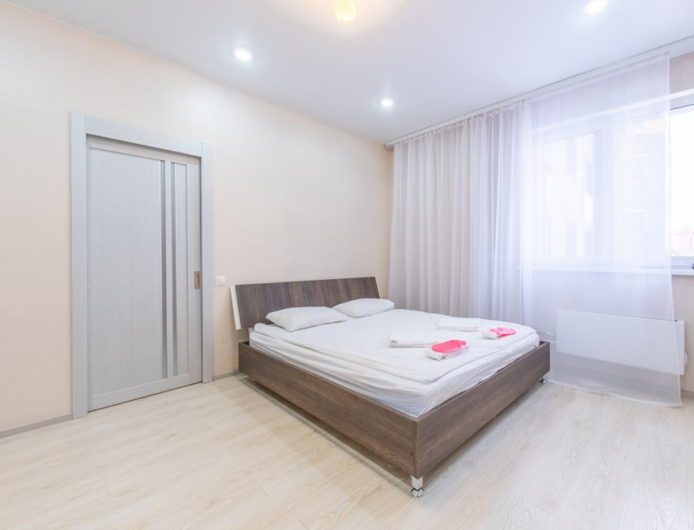 Долгопрудный: Квартира OrangeApartments24 Парковая 48