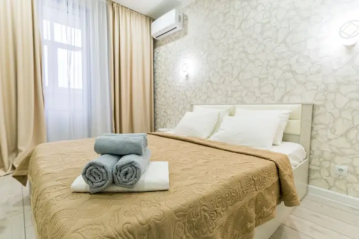 Новороссийск: Апартаменты в Центре от LetoApart