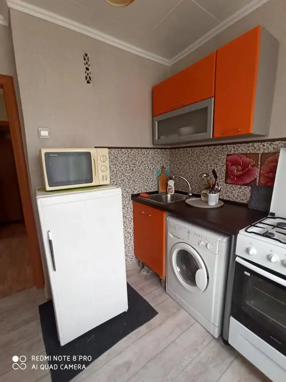 Пермь: Kvartira Na Mekhanoshina 4 Lodging House