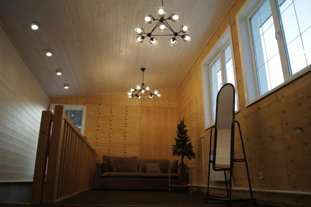 Листвянка: Larus hotel
